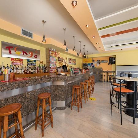 קאבוס Lefkimi Hotel מראה חיצוני תמונה