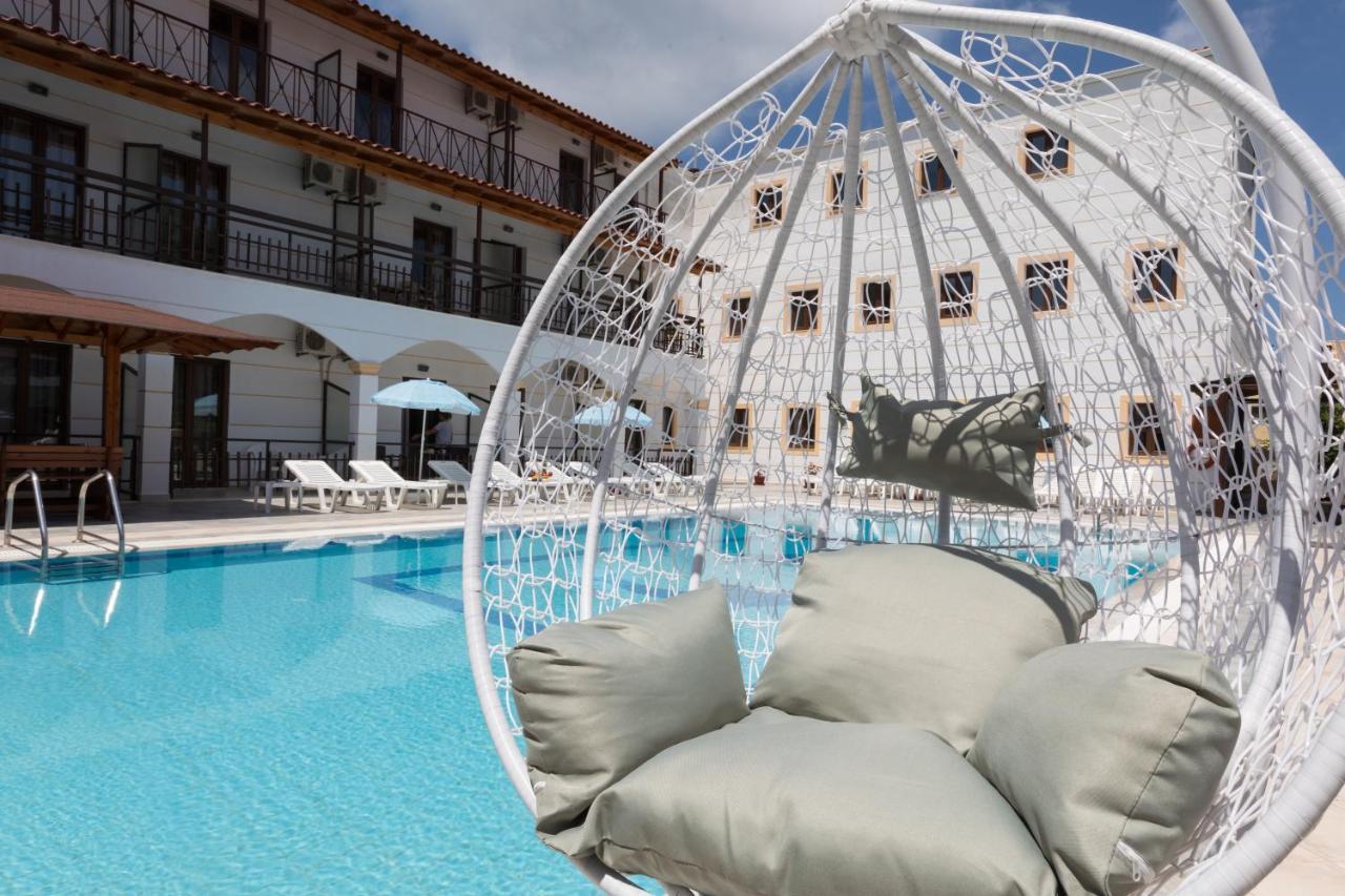 קאבוס Lefkimi Hotel מראה חיצוני תמונה