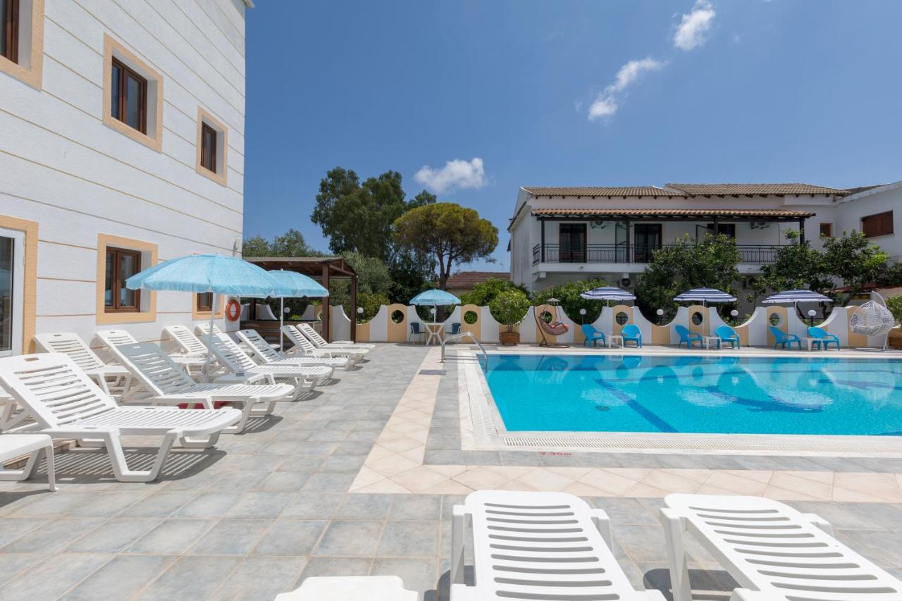 קאבוס Lefkimi Hotel מראה חיצוני תמונה