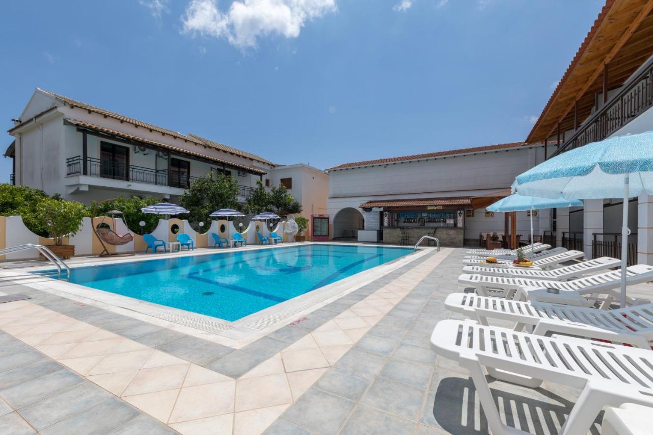 קאבוס Lefkimi Hotel מראה חיצוני תמונה
