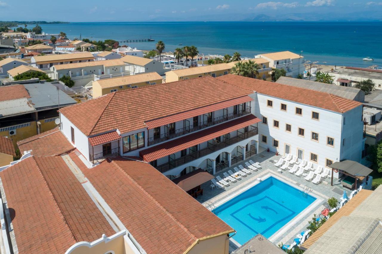קאבוס Lefkimi Hotel מראה חיצוני תמונה