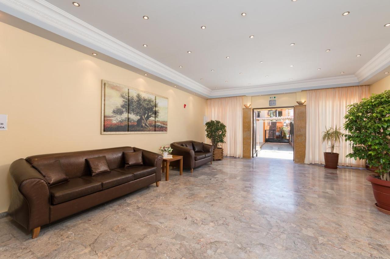 קאבוס Lefkimi Hotel מראה חיצוני תמונה