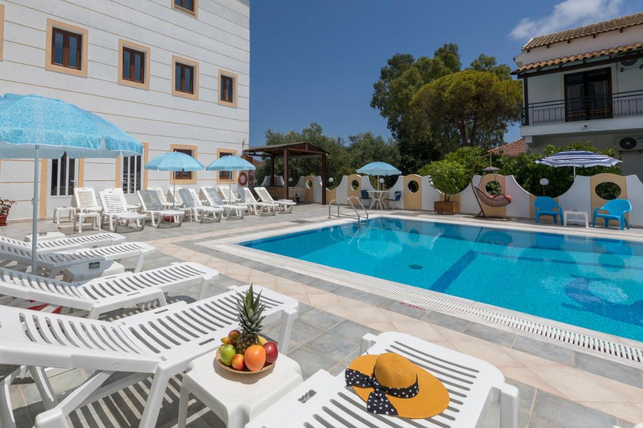 קאבוס Lefkimi Hotel מראה חיצוני תמונה