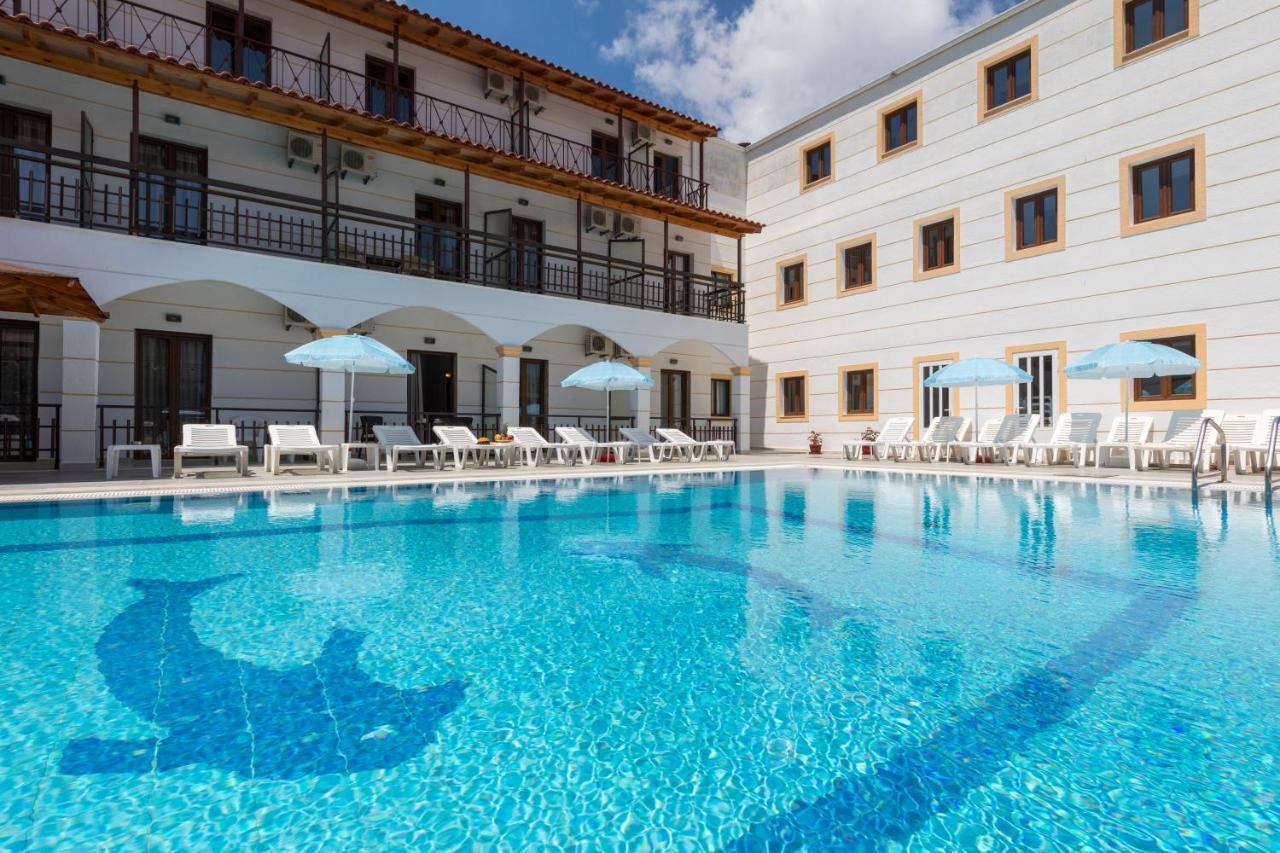 קאבוס Lefkimi Hotel מראה חיצוני תמונה