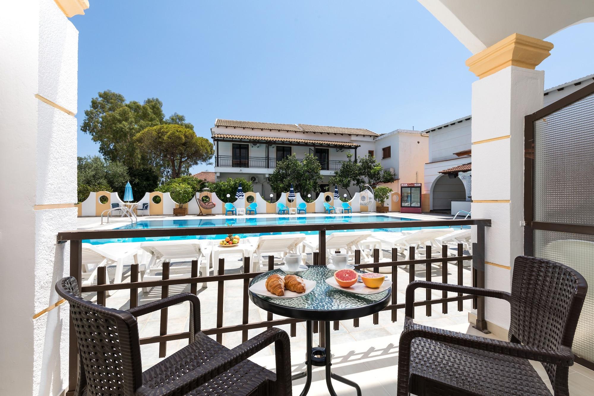 קאבוס Lefkimi Hotel מראה חיצוני תמונה