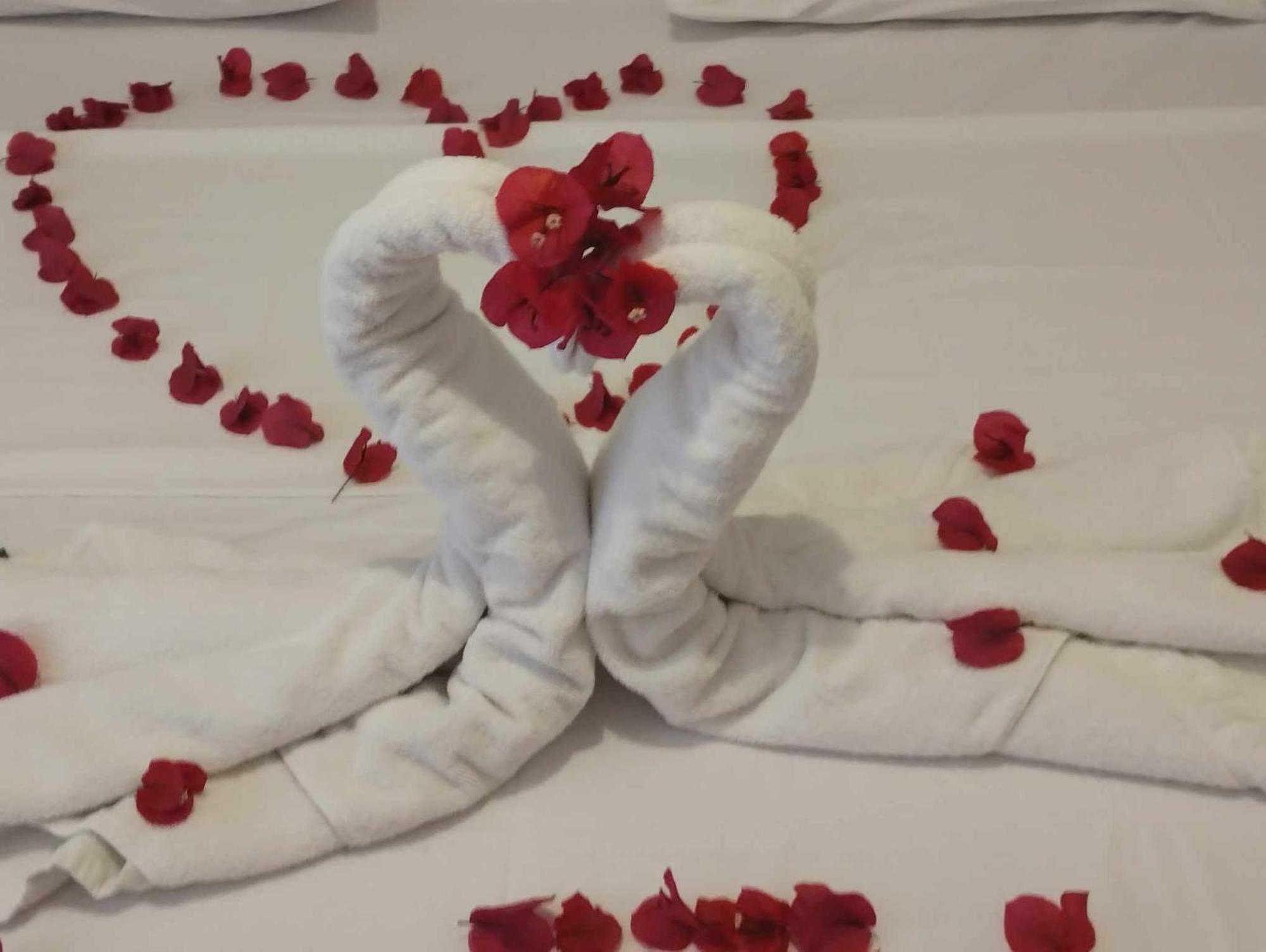 קאבוס Lefkimi Hotel מראה חיצוני תמונה