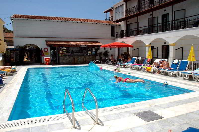 קאבוס Lefkimi Hotel מראה חיצוני תמונה